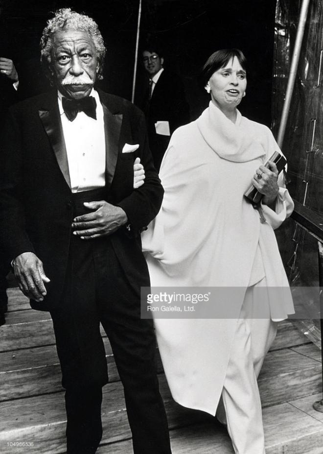 Gloria Gordon Net Worth